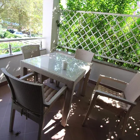 Otok With Pool, Luxury In Villa Trebinje