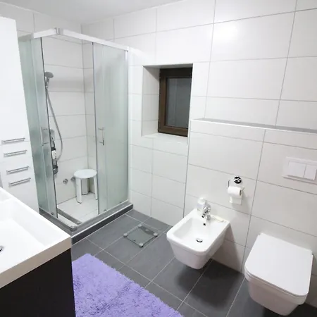 Otok With Pool, Luxury In