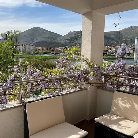 Villa Otok With Pool, Luxury In